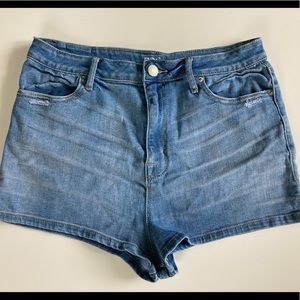 BDG Urban Outfitters Women’s Super High Rise Spade Pin Up Shorts Size 31